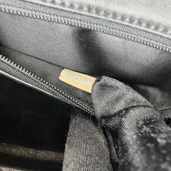 Chanel CC Vintage Quilted Flap Bag - Picture 15 of 16